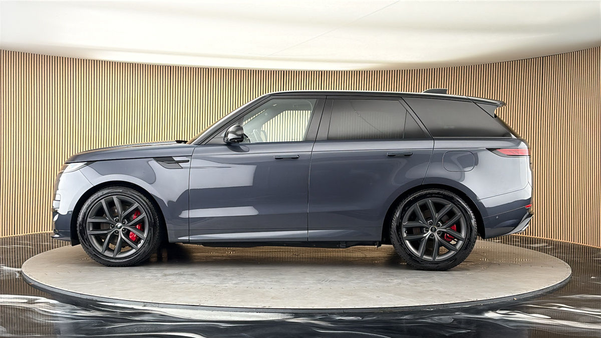 Land Rover Range Rover Sport Image 15