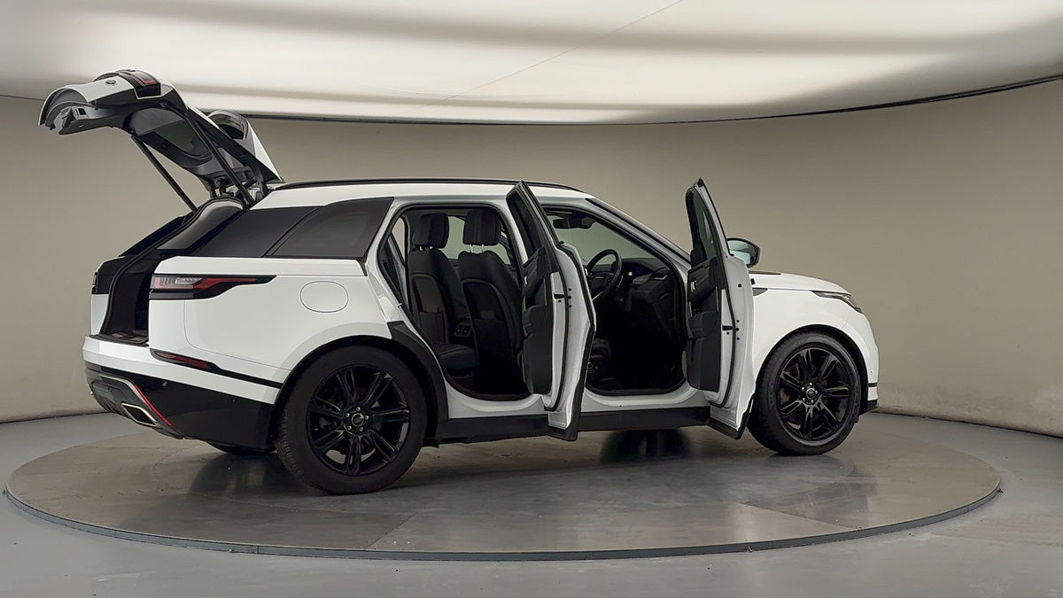 More views of Land Rover Range Rover Velar