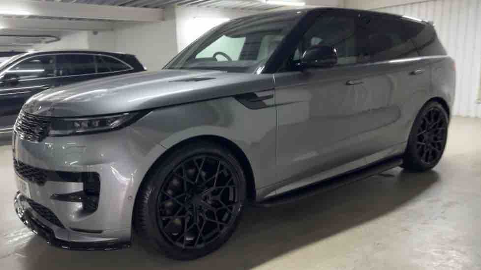 More views of Land Rover Range Rover Sport