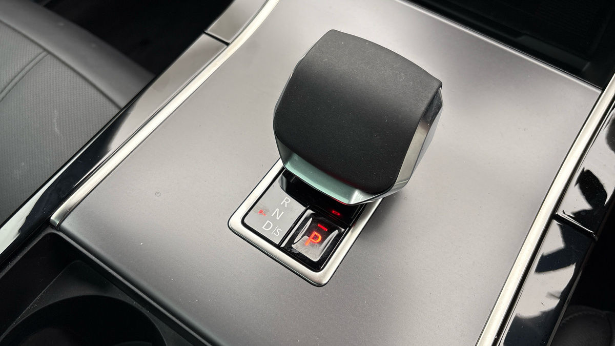 Land Rover Range Rover Evoque Image 25
