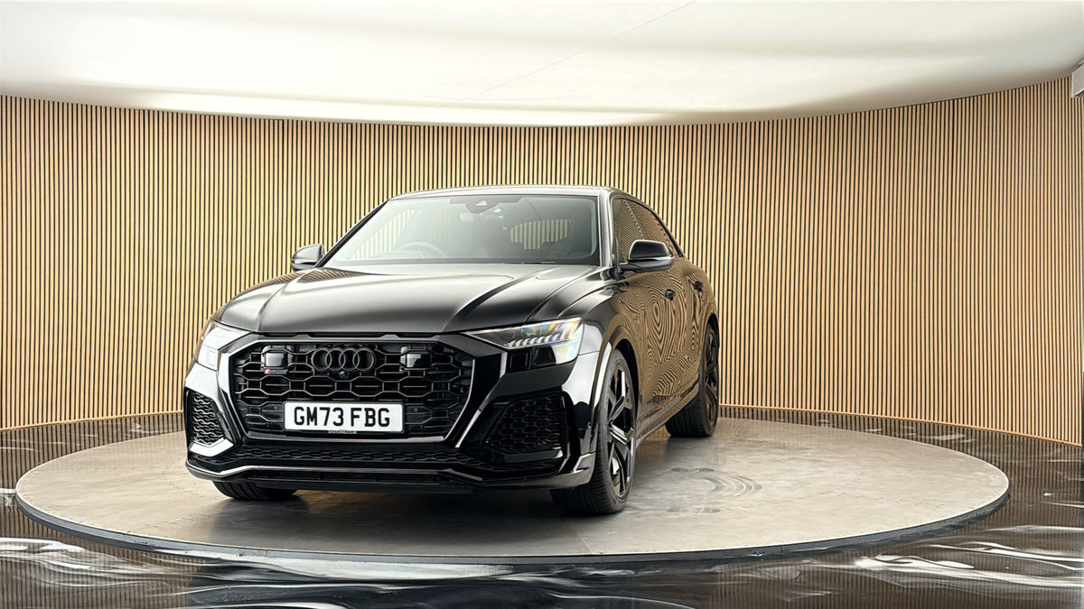More views of Audi RSQ8