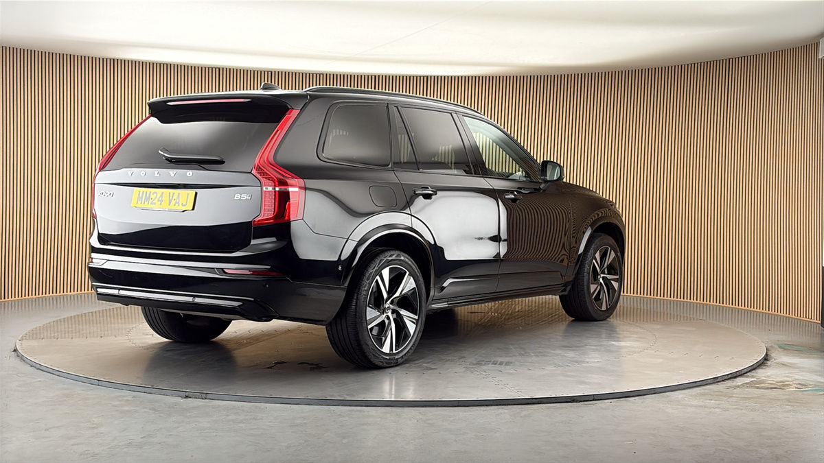 More views of Volvo XC90