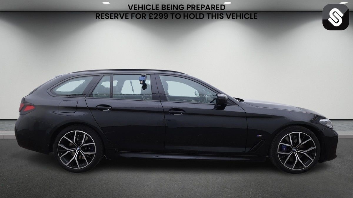 BMW 5 Series Image 5