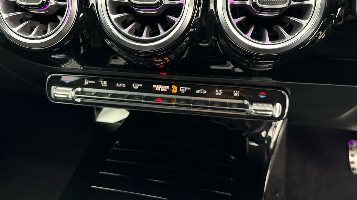 Mercedes-Benz A Class Image 9