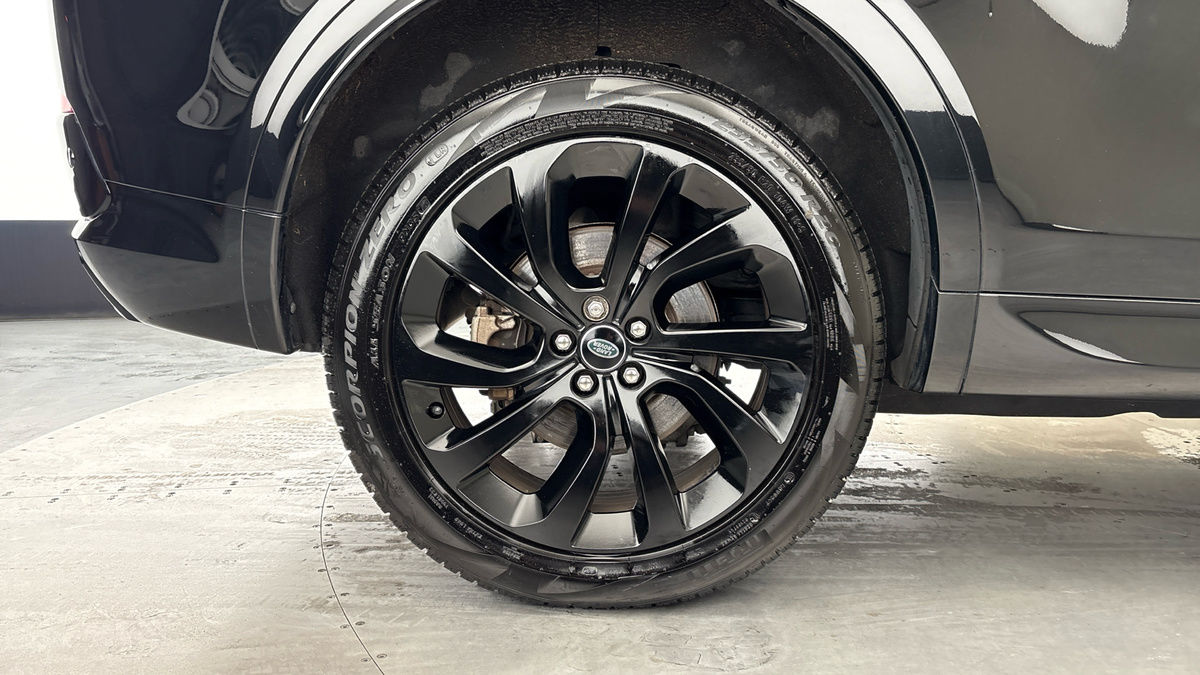 Land Rover Discovery Sport Image 10