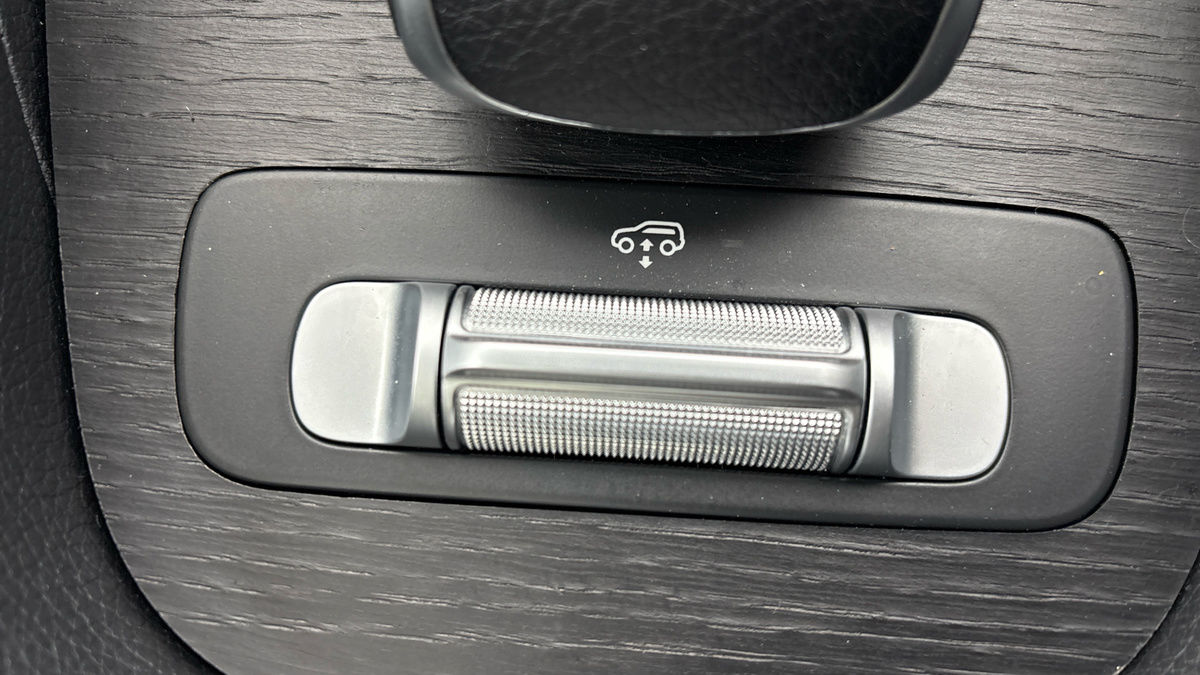 Mercedes-Benz GLE Image 27