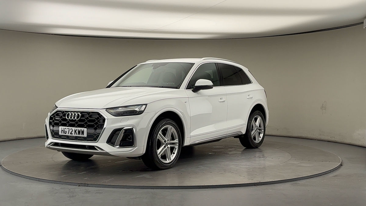 More views of Audi Q5