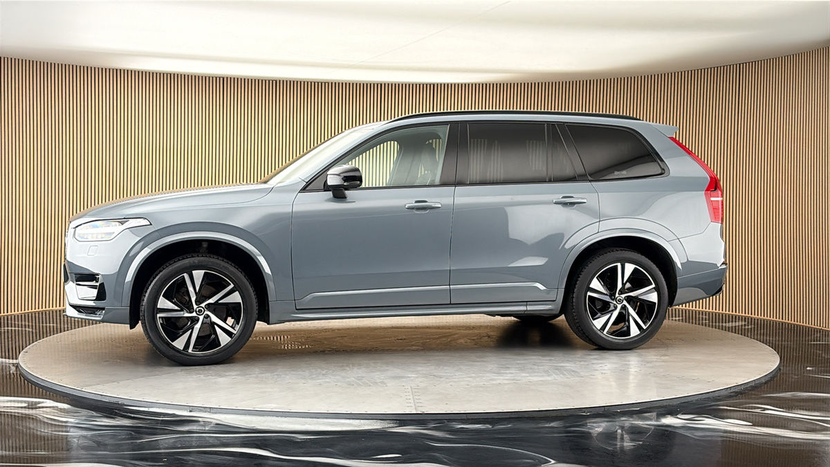 More views of Volvo XC90