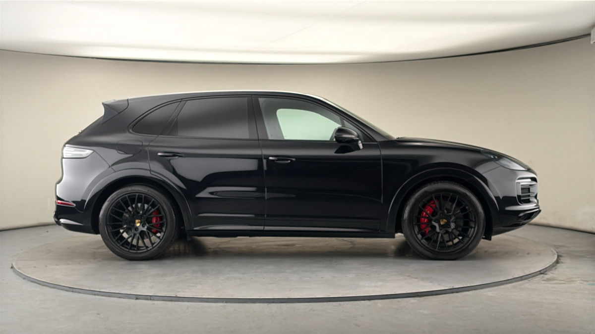 More views of Porsche Cayenne