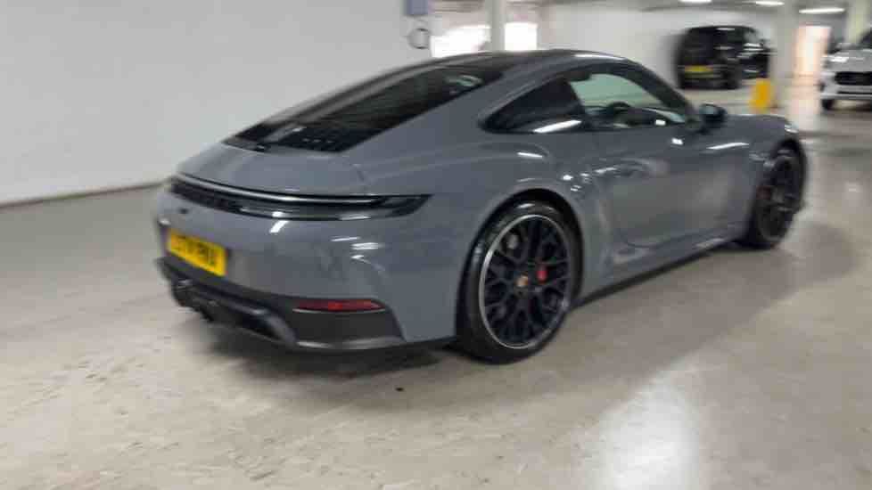 More views of Porsche 911