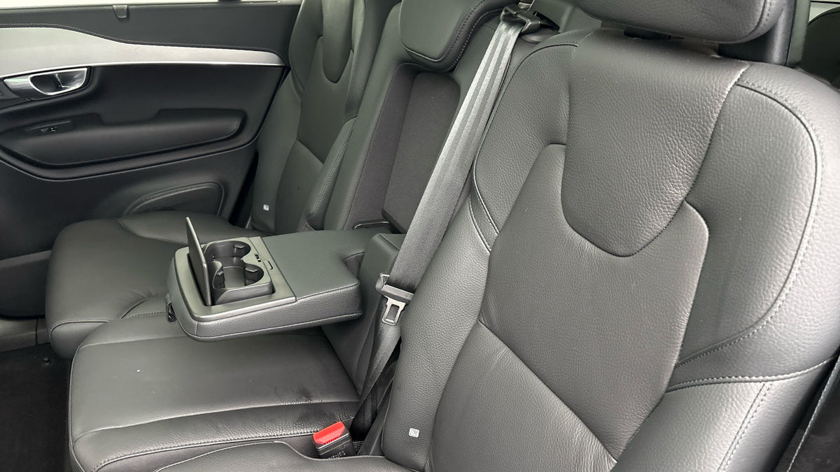 Volvo XC90 Image 9