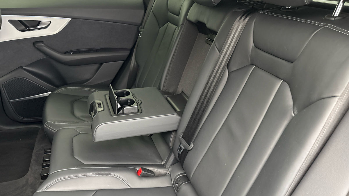 Audi Q8 Image 9