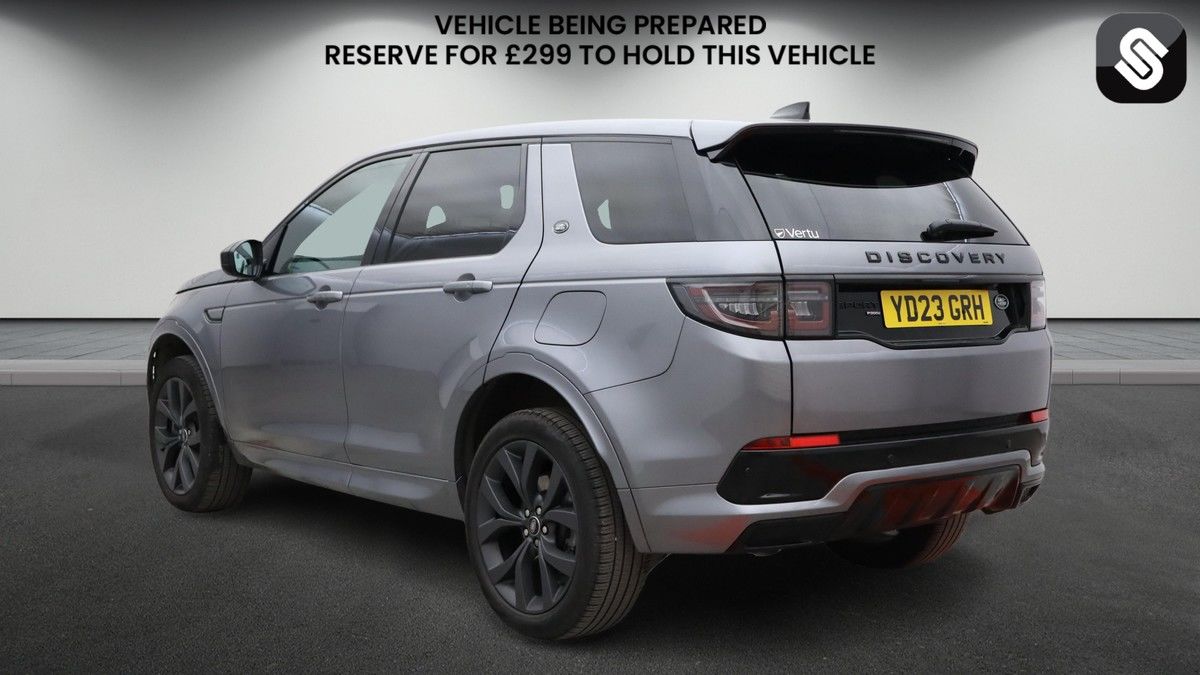 Land Rover Discovery Sport Image 3