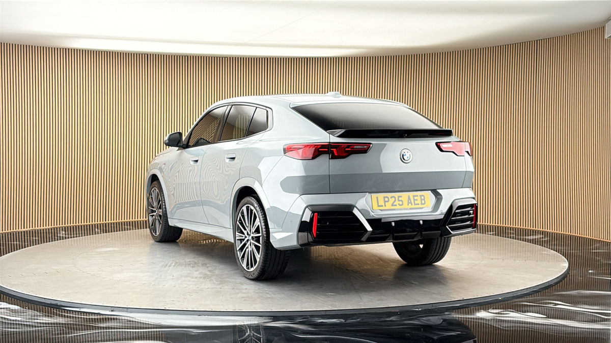 More views of BMW X2
