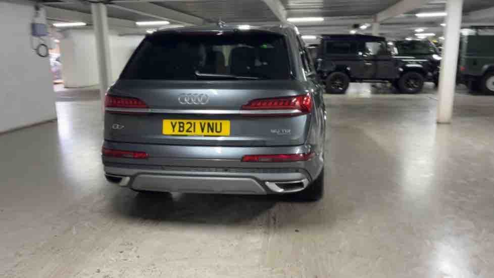More views of Audi Q7