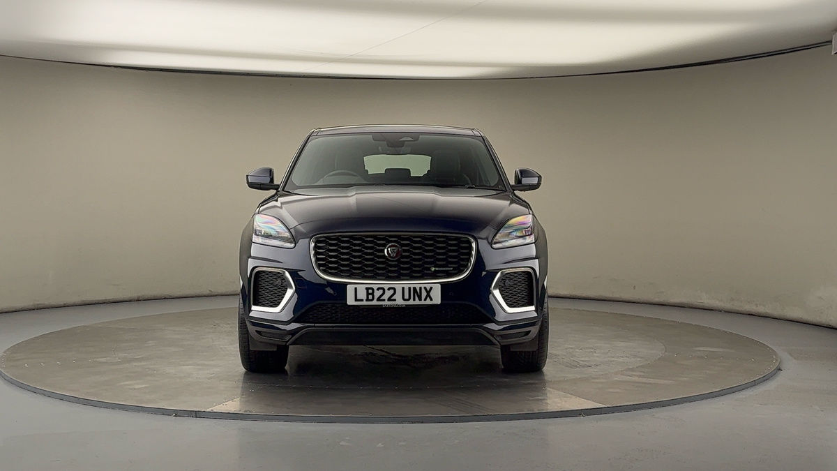 Jaguar E-PACE Image 3