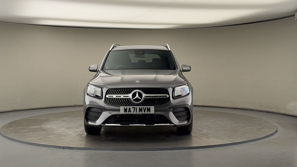 Mercedes-Benz GLB Image 3