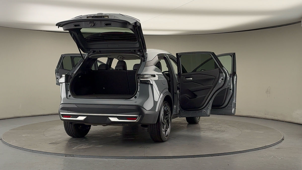 More views of Nissan Qashqai