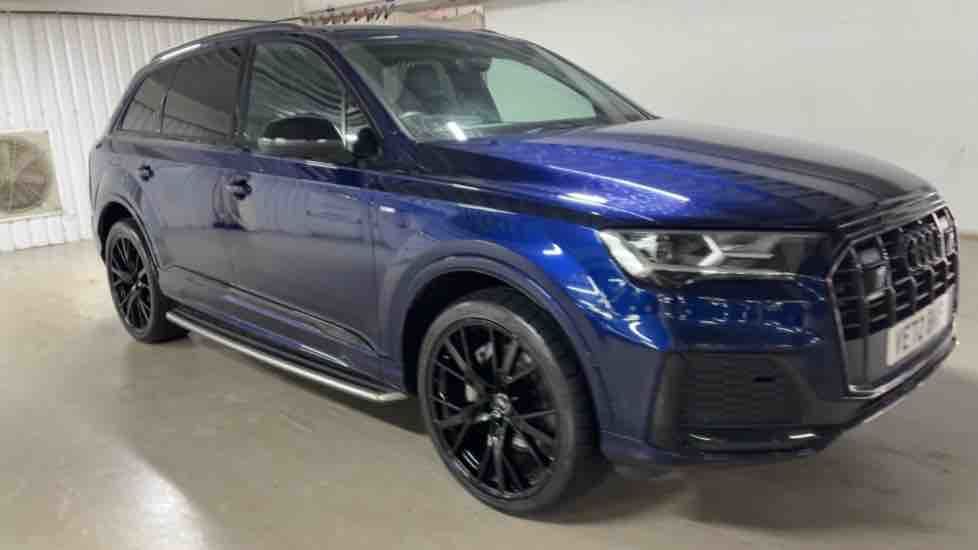 More views of Audi Q7