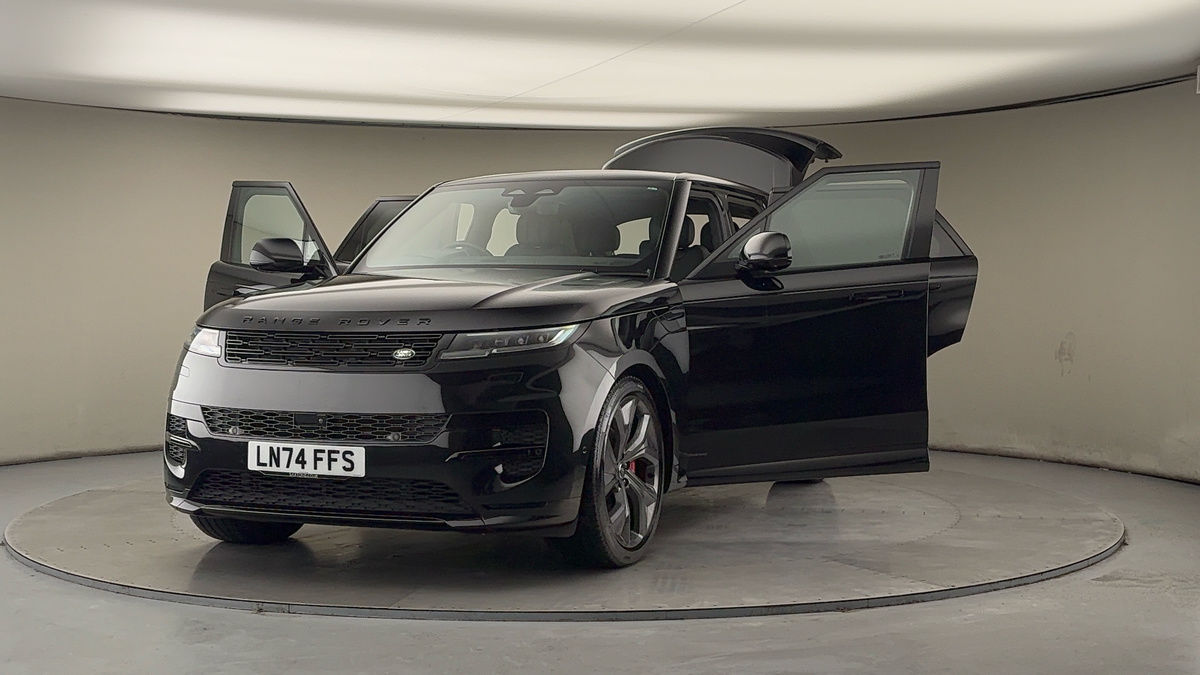 More views of Land Rover Range Rover Sport