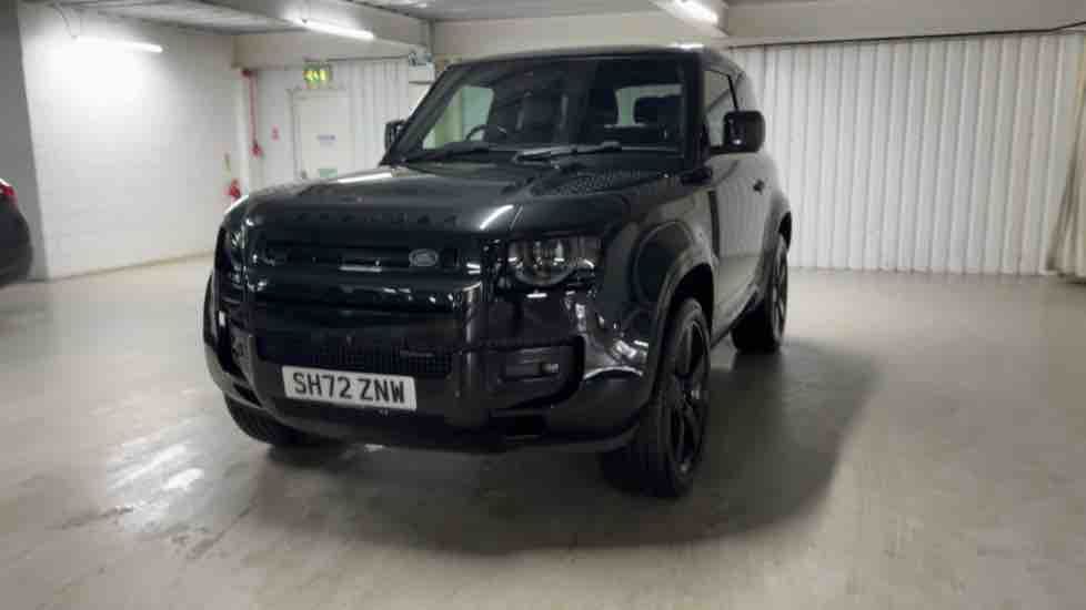 More views of Land Rover Defender 90