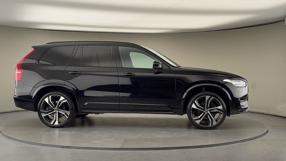 More views of Volvo XC90