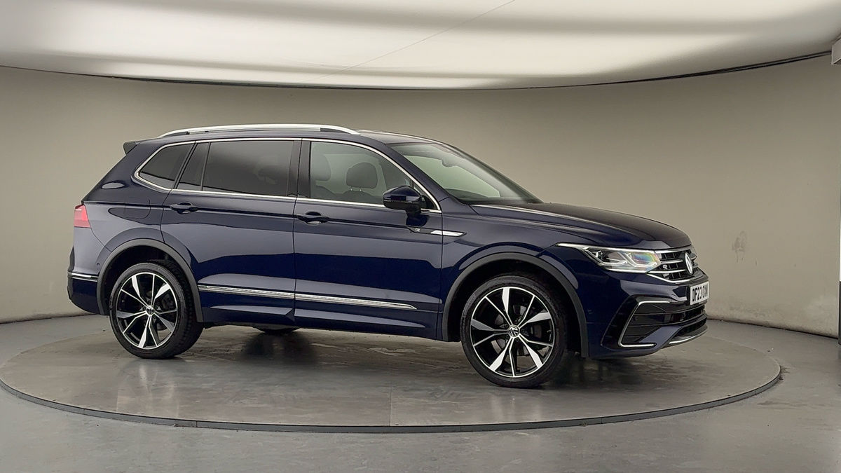 More views of Volkswagen Tiguan Allspace