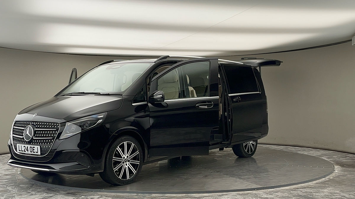 More views of Mercedes-Benz V Class