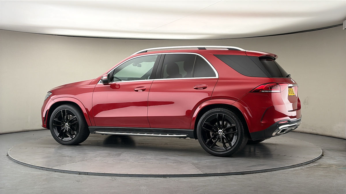 More views of Mercedes-Benz GLE