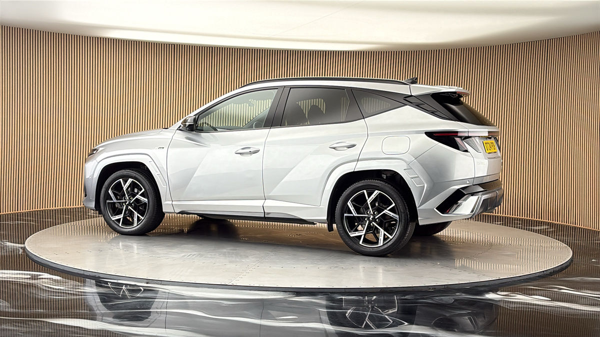 More views of Hyundai TUCSON