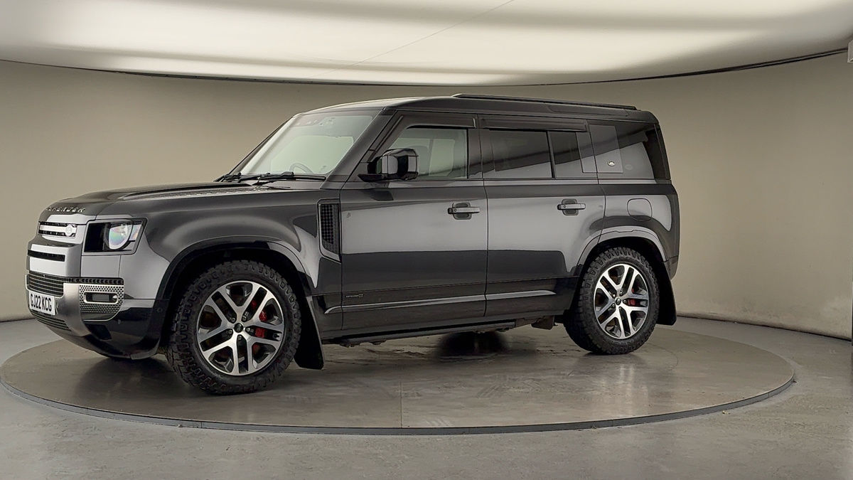 More views of Land Rover Defender 110