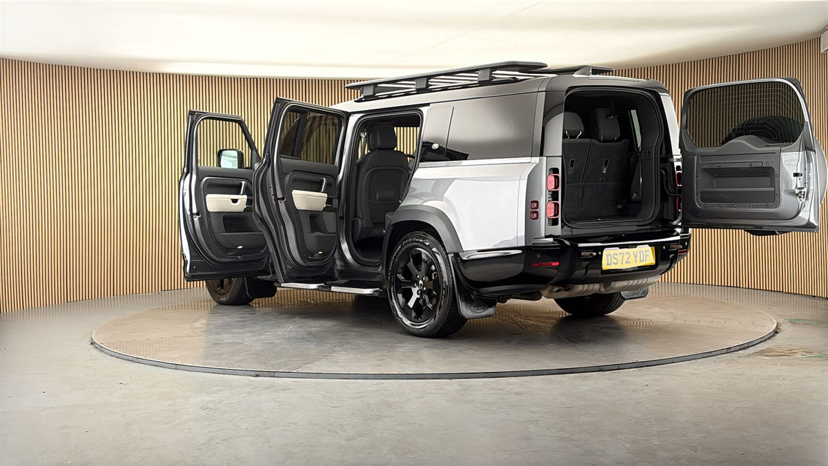 More views of Land Rover Defender 130