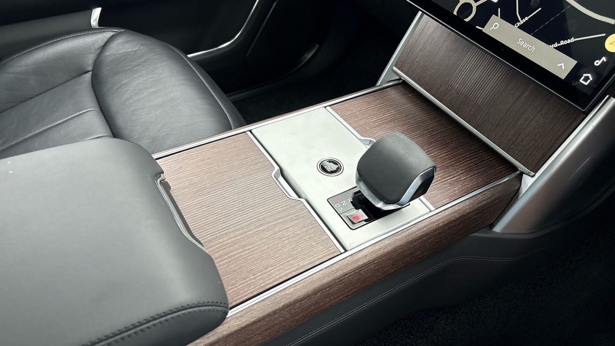 Land Rover Range Rover Image 18