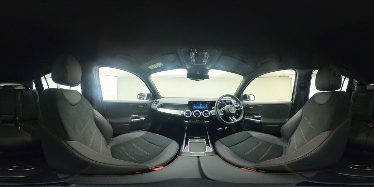 More views of Mercedes-Benz GLB