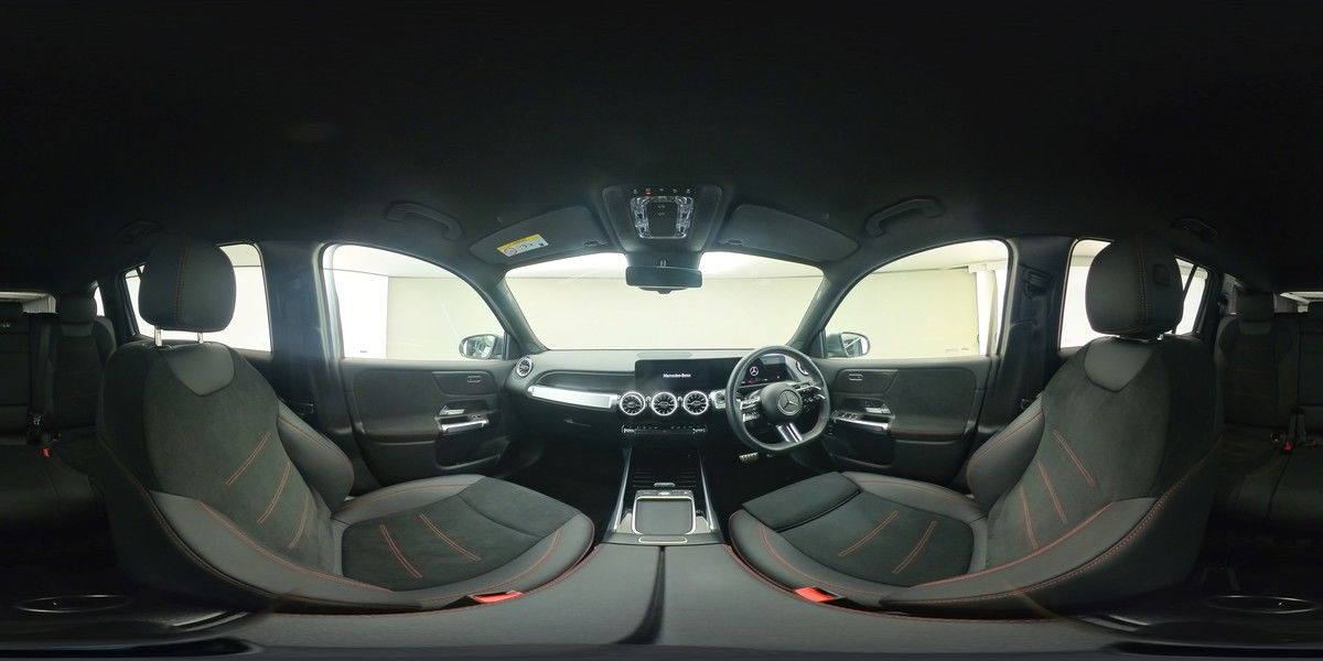 More views of Mercedes-Benz GLB