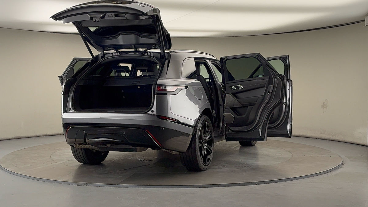 More views of Land Rover Range Rover Velar