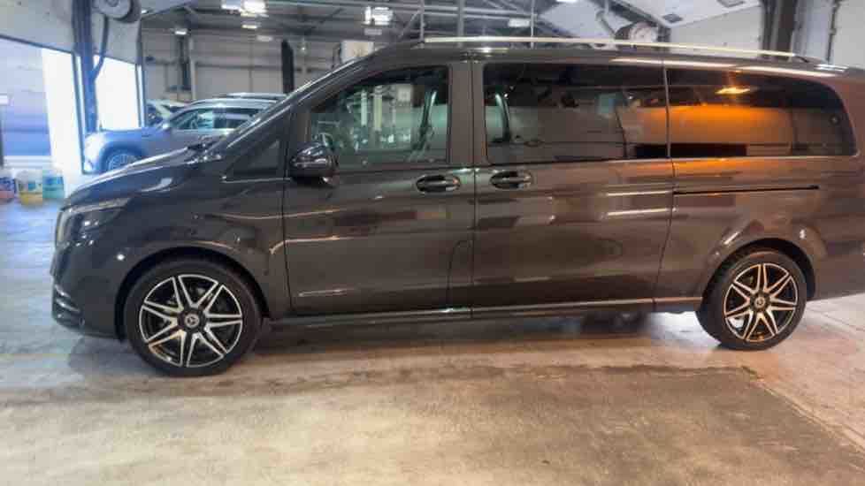 More views of Mercedes-Benz V Class