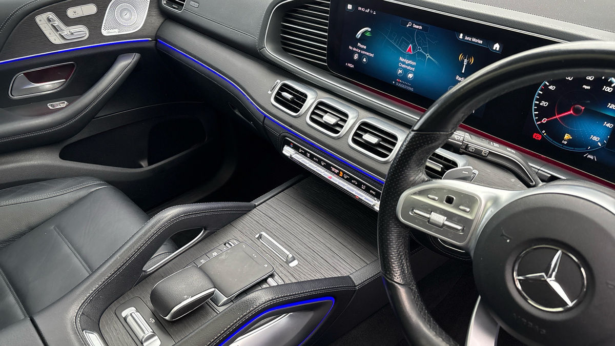 Mercedes-Benz GLE Image 18