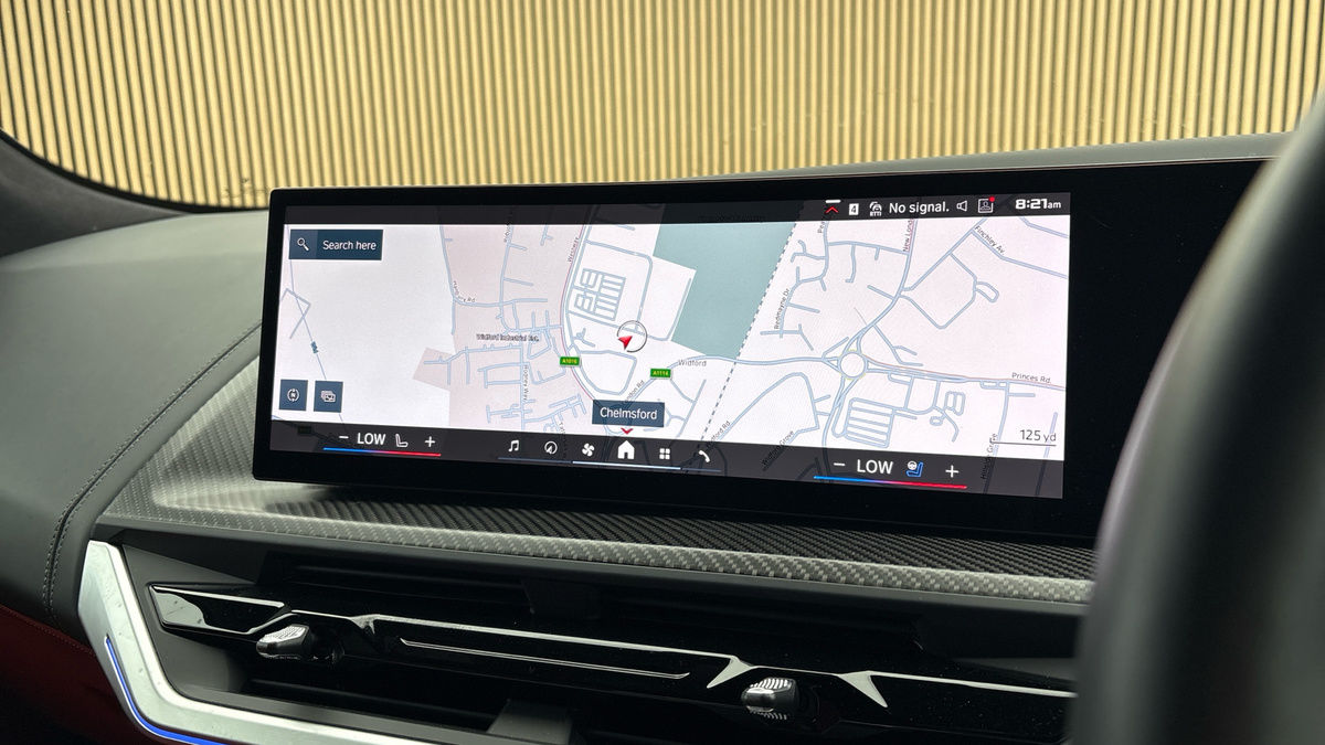 BMW XM Image 17