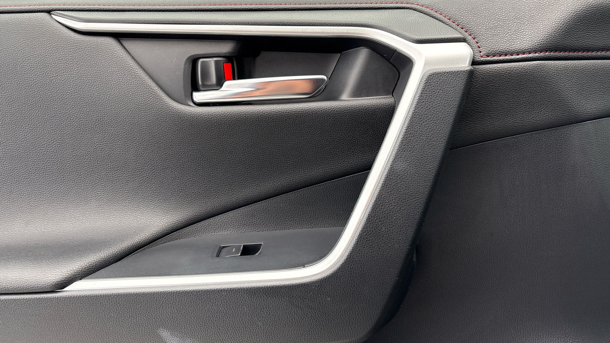 Toyota RAV4 Image 19