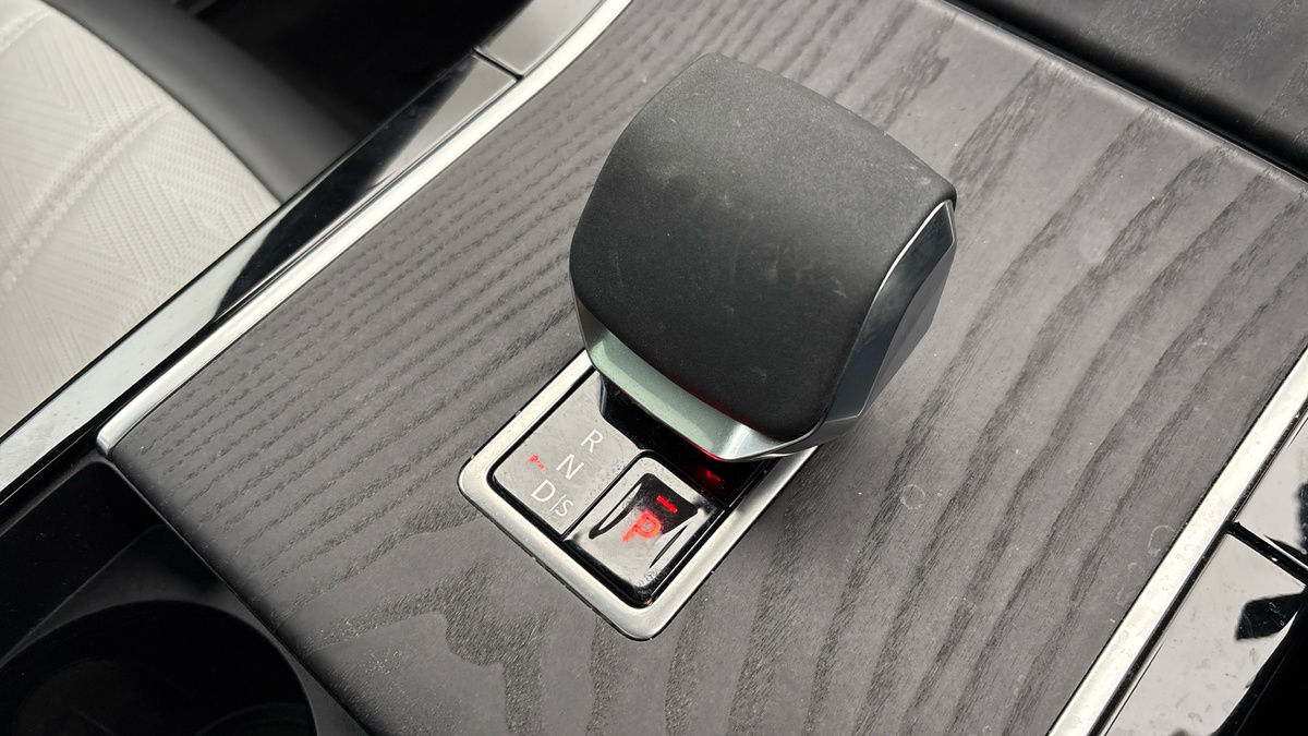 Land Rover Range Rover Evoque Image 28