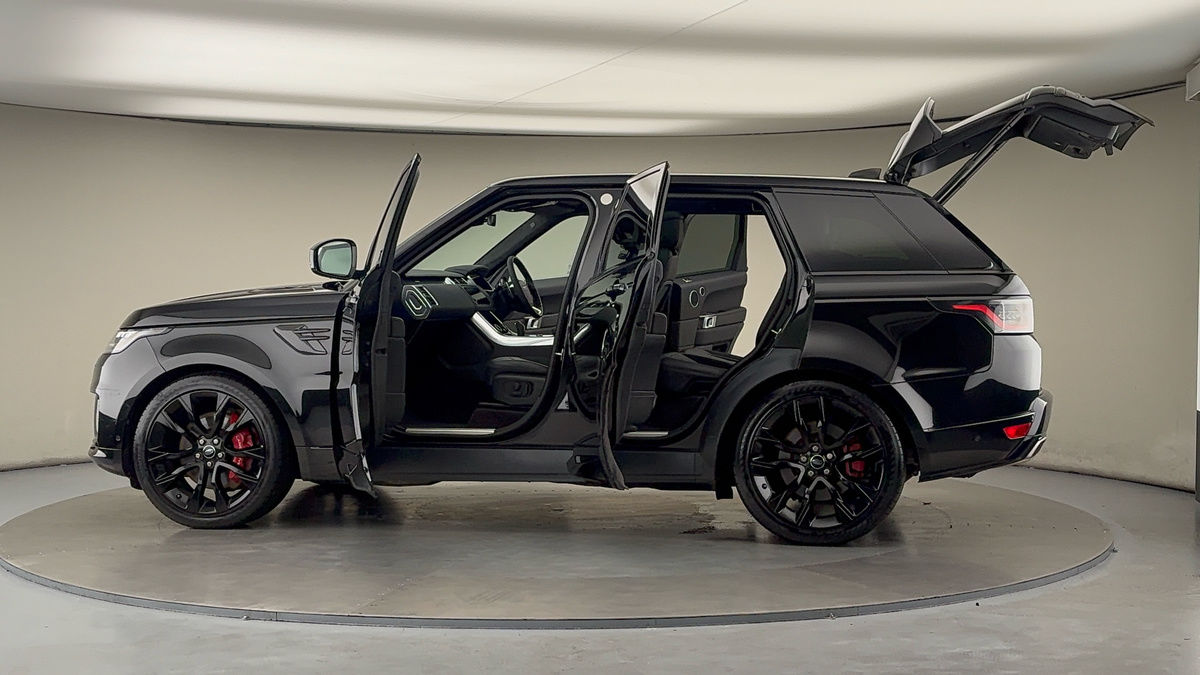 More views of Land Rover Range Rover Sport