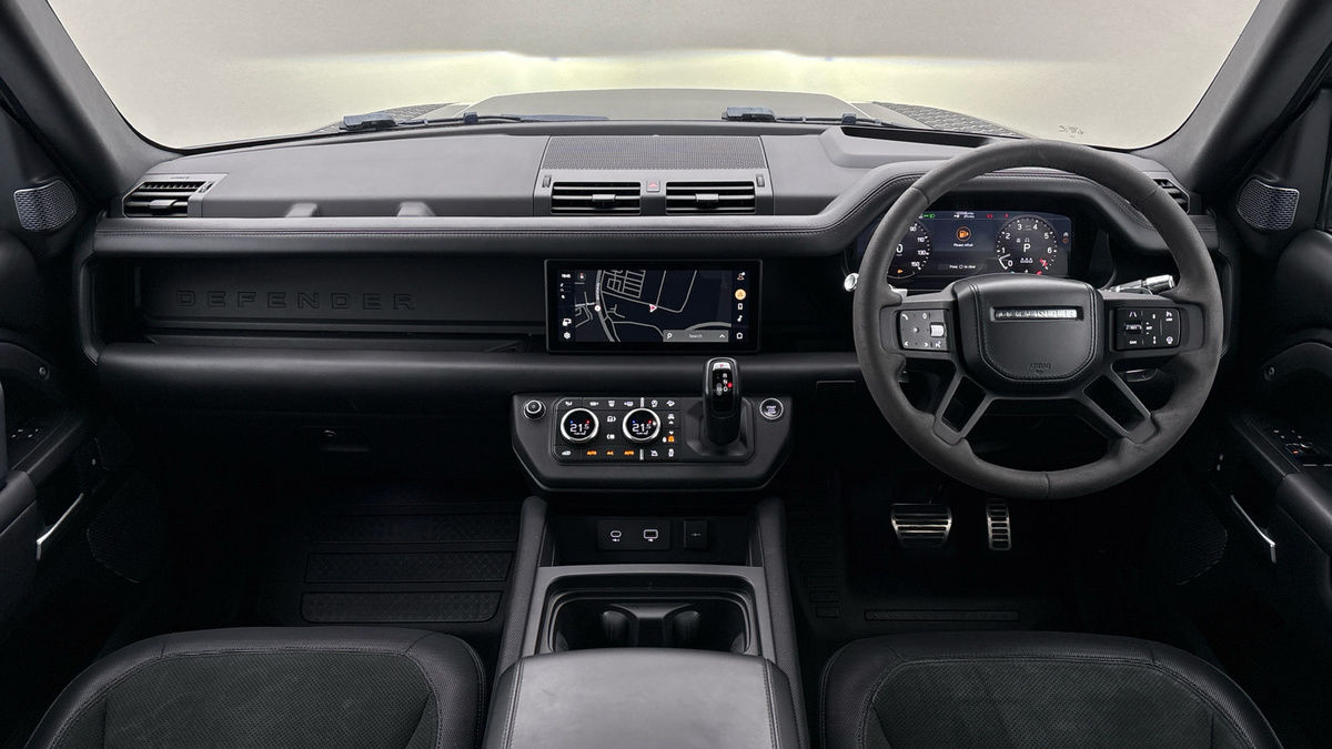 More views of Land Rover Defender 90