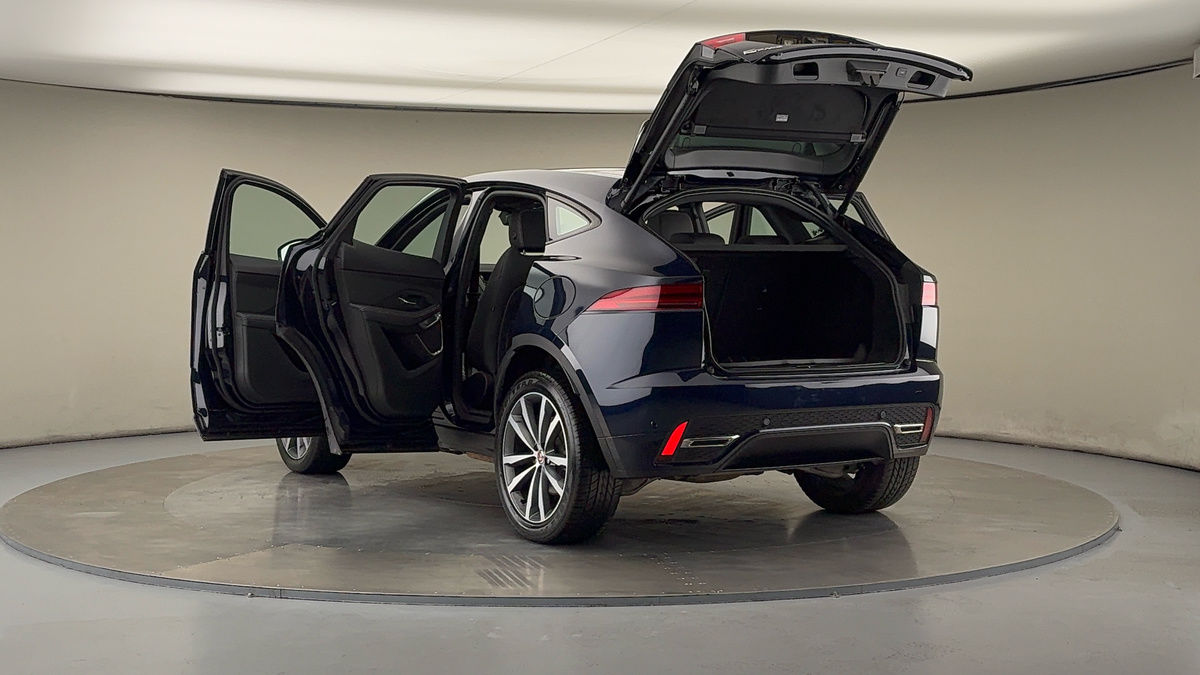 Jaguar E-PACE Image 23