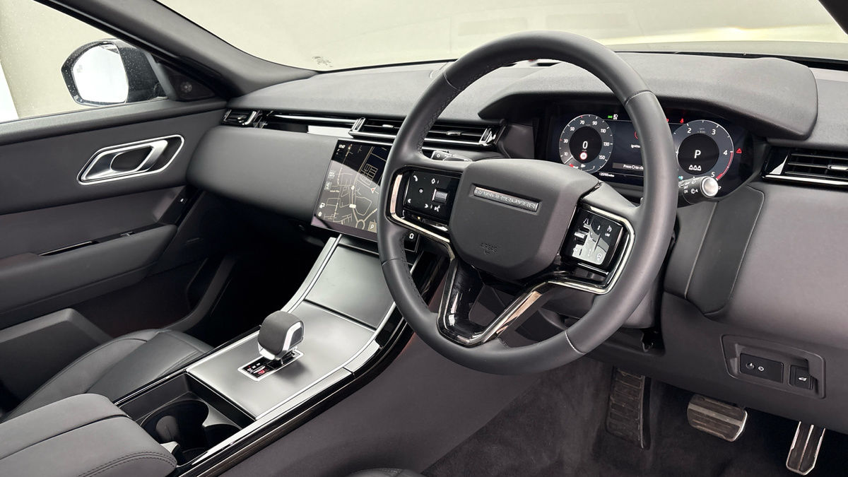 Land Rover Range Rover Velar Image 5