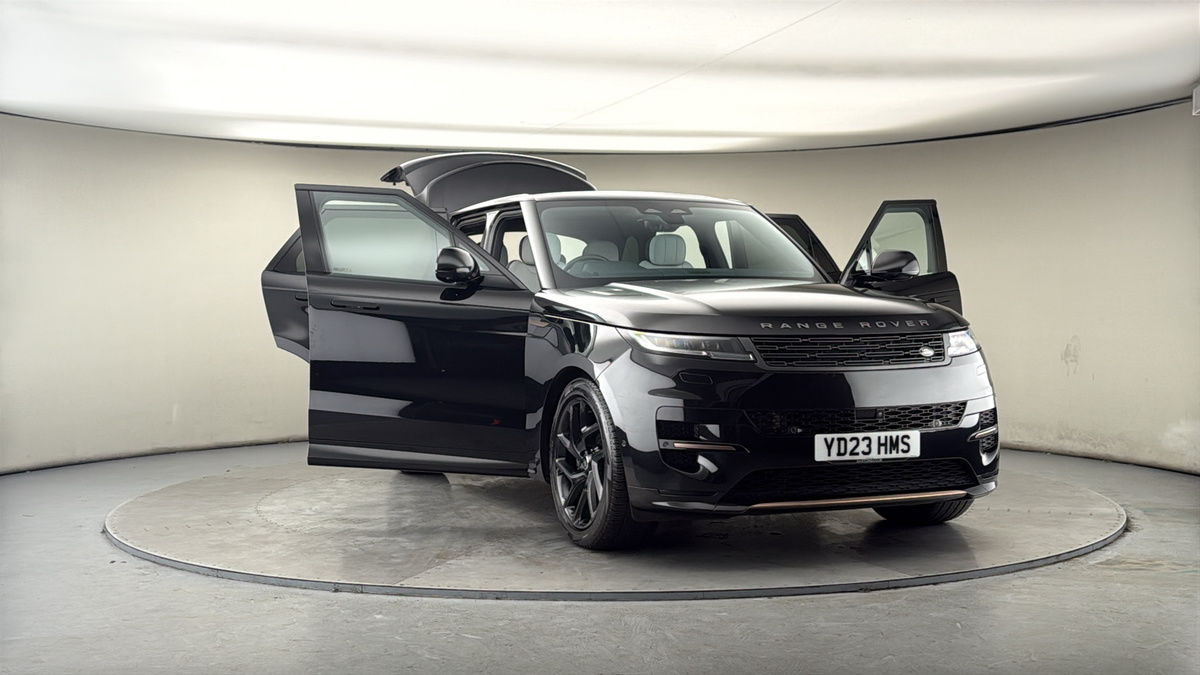 More views of Land Rover Range Rover Sport