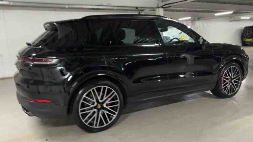 More views of Porsche Cayenne