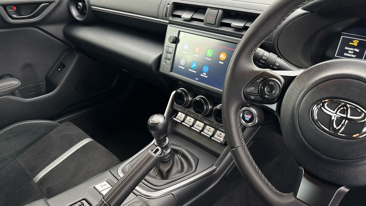 Toyota GR86 Image 18