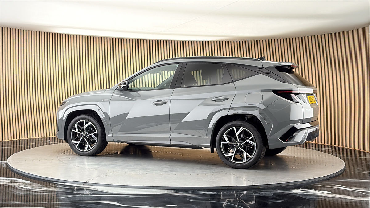 More views of Hyundai TUCSON