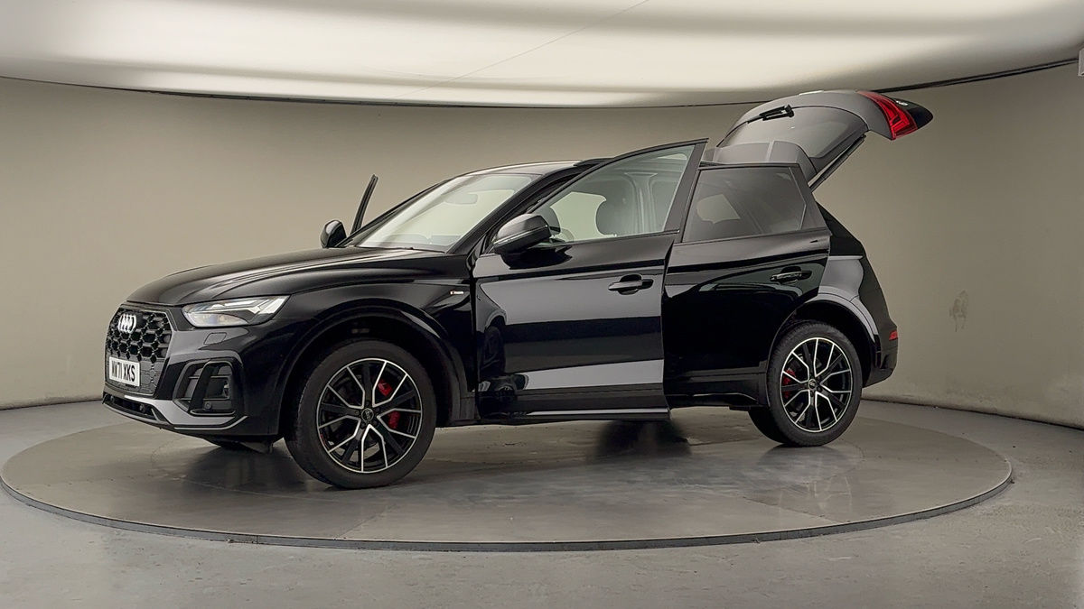 More views of Audi Q5